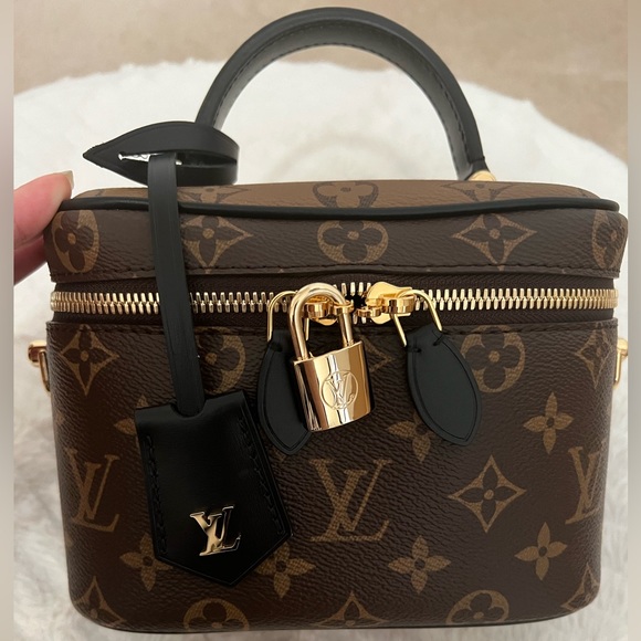 Louis Vuitton Vanity PM - Picture 6 of 11